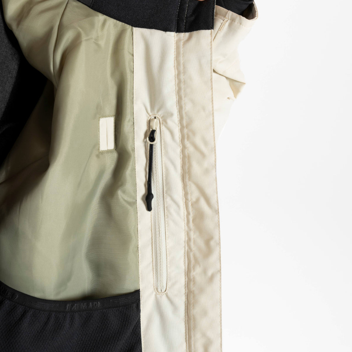 Armada (Sample) - Women's Addisen 2L Insulated Jacket - Cream