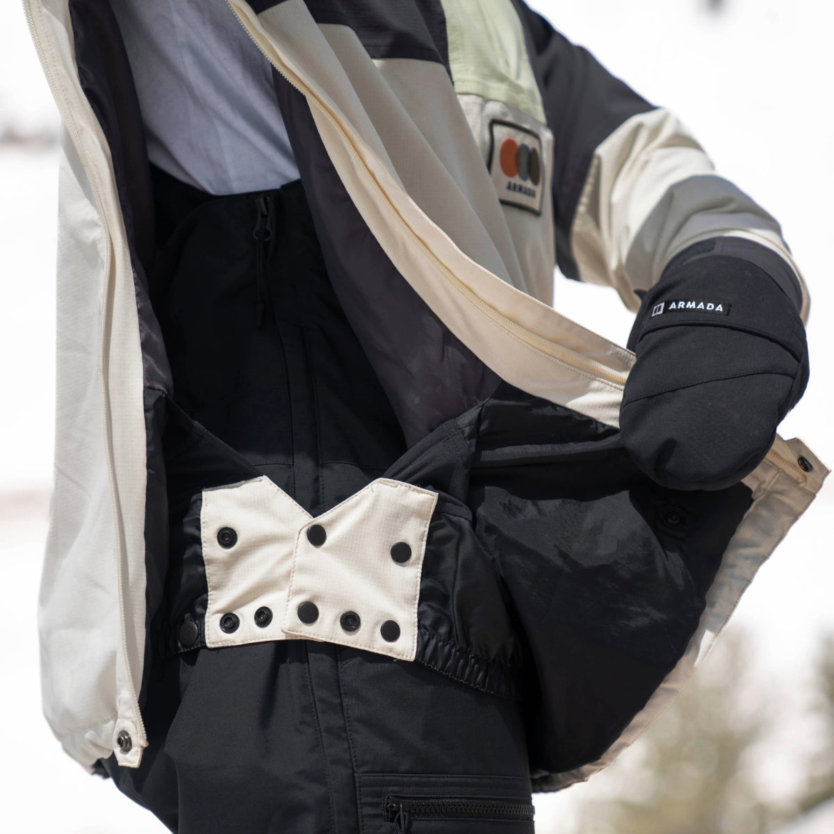 Armada (Sample) - Women's Madaket 2L Insulated Anorak - Cream/Anthracite