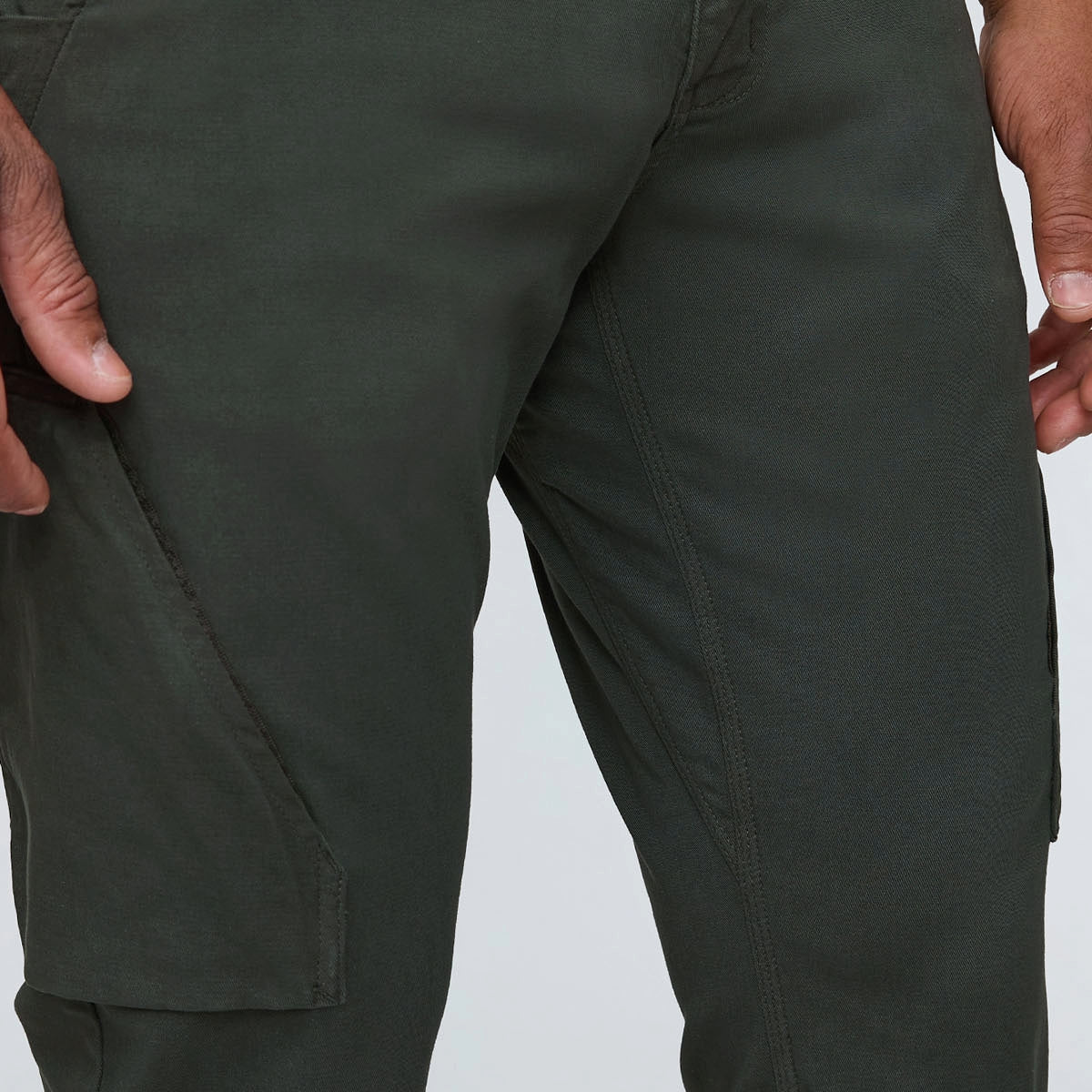 Duer - Men's Live Free Relaxed Adventure Pant - Peat