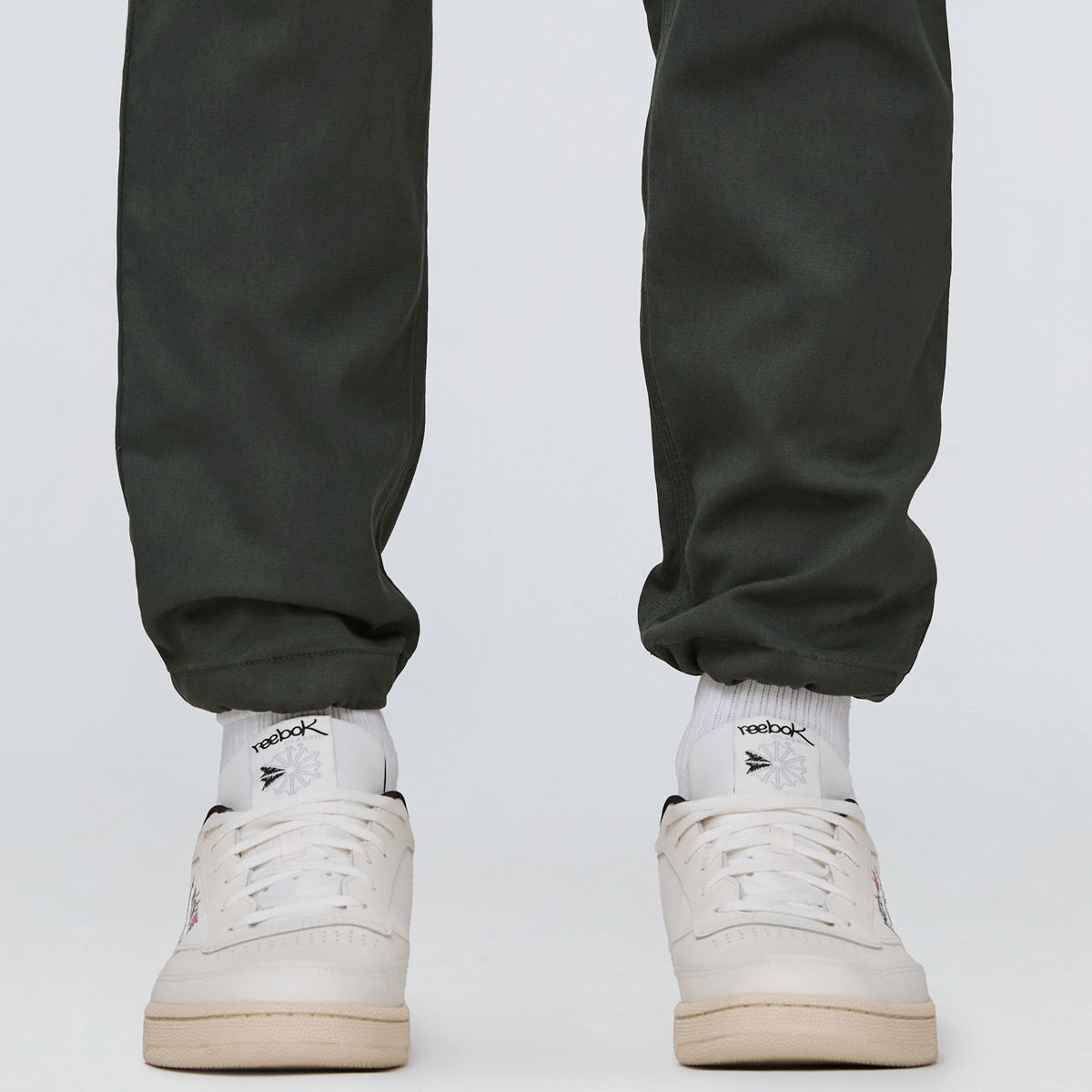 Duer - Men's Live Free Relaxed Adventure Pant - Peat