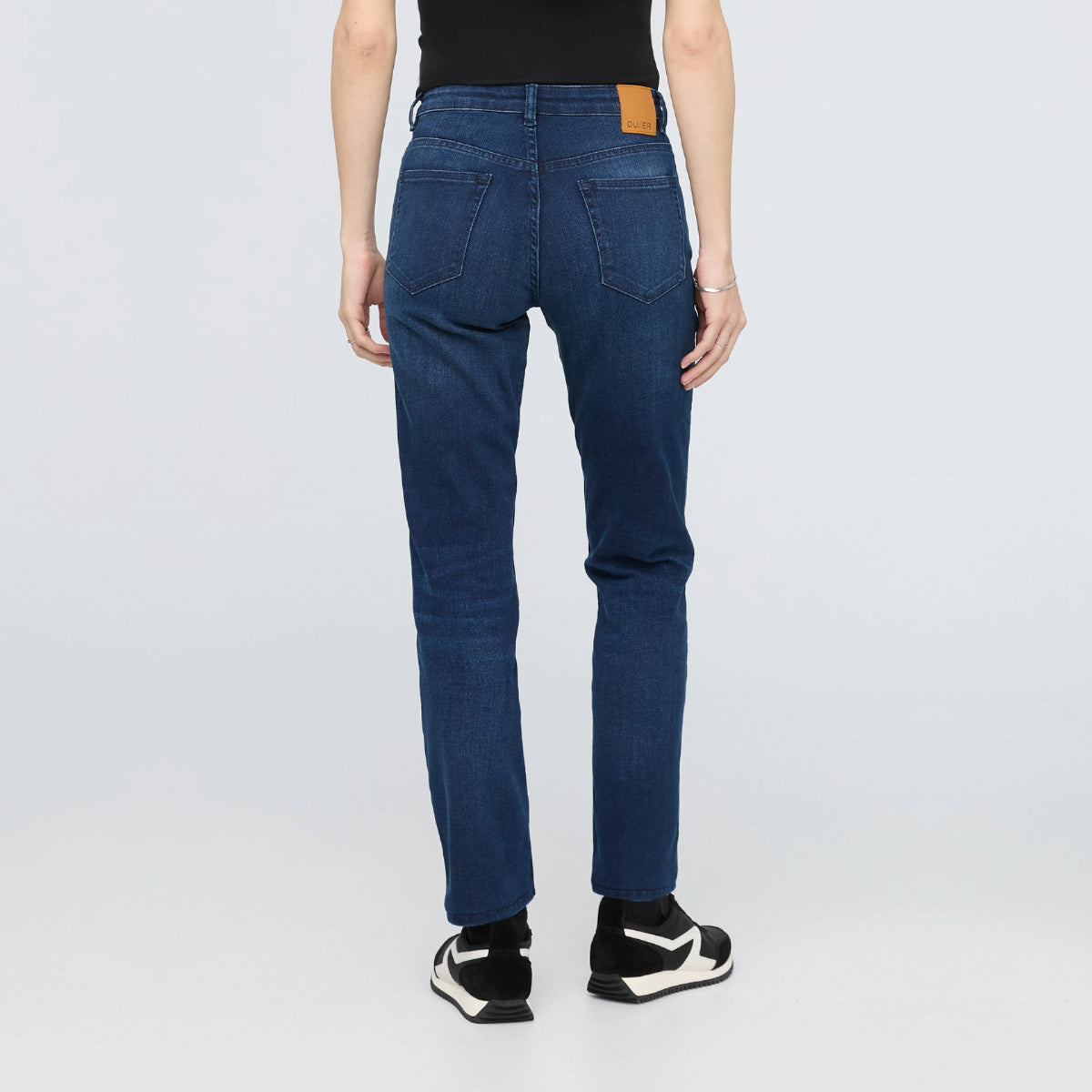 Duer (Sample) - Women's Performance Denim Girlfriend Jeans - Deep Sea Blue