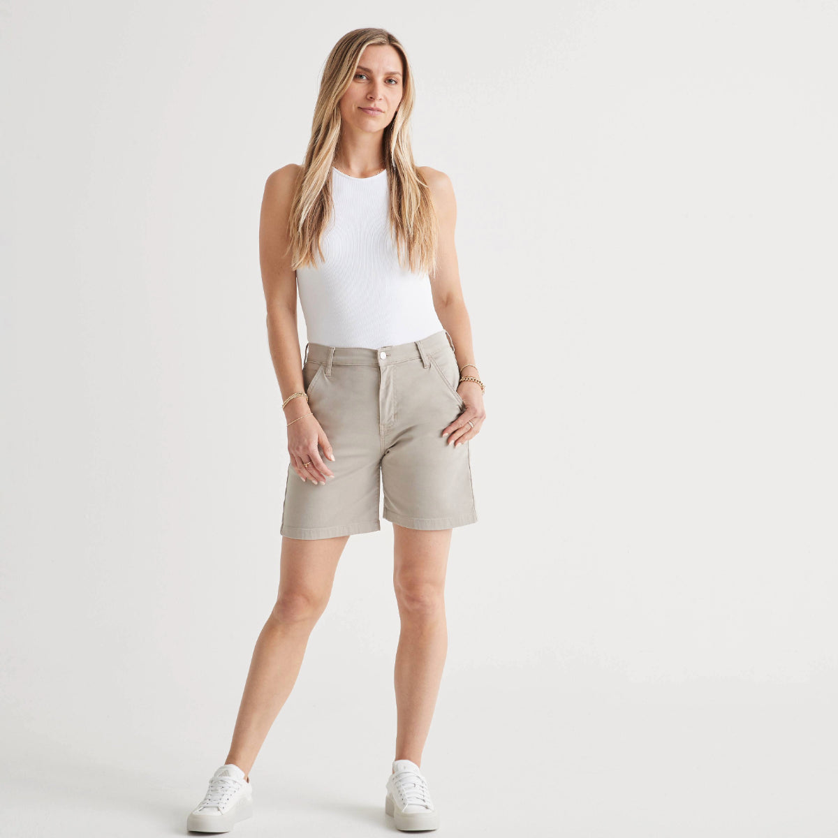Duer (Sample) - Women's Live Free Utility Short - Cotton