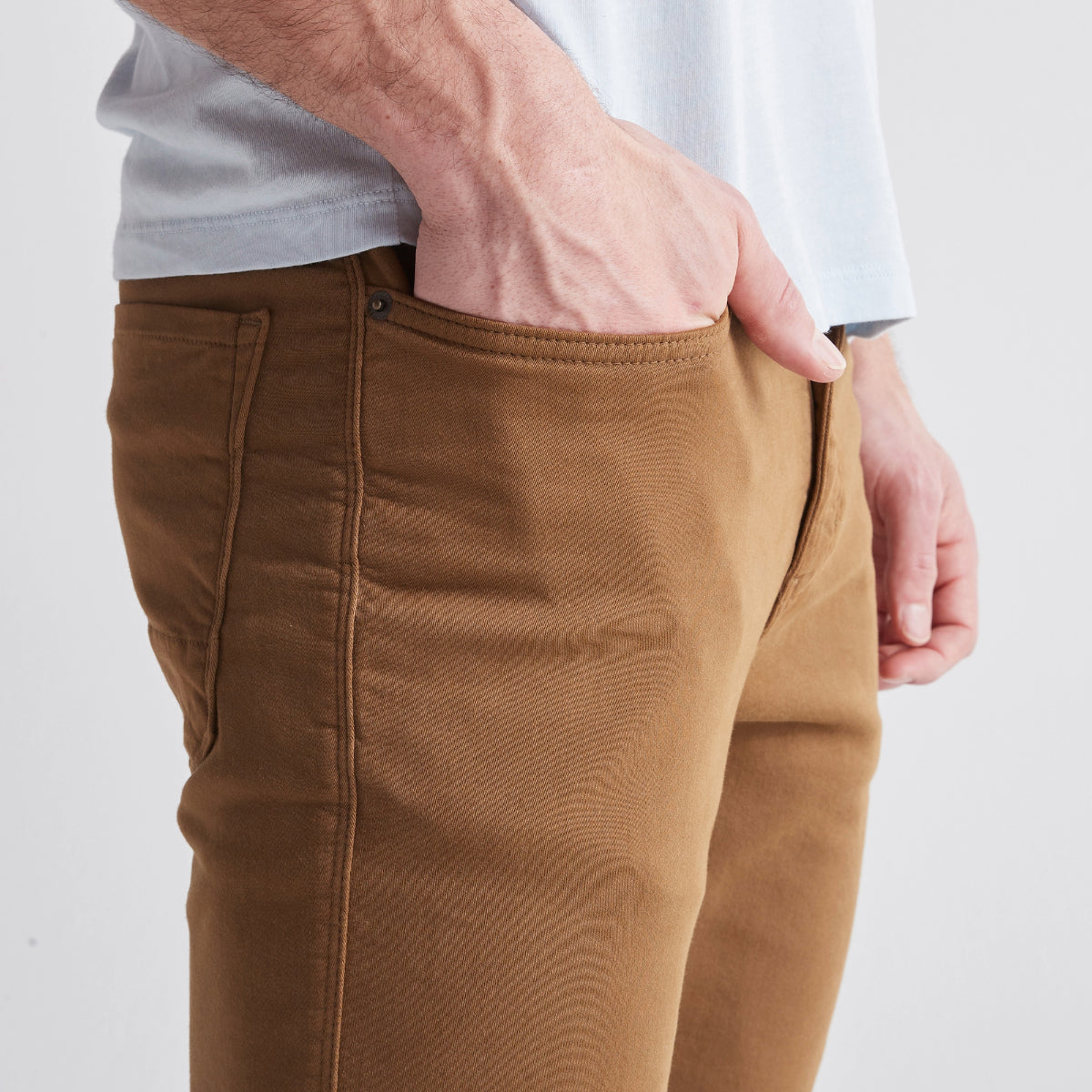 Duer - Men's No Sweat Pant Slim - Tobacco