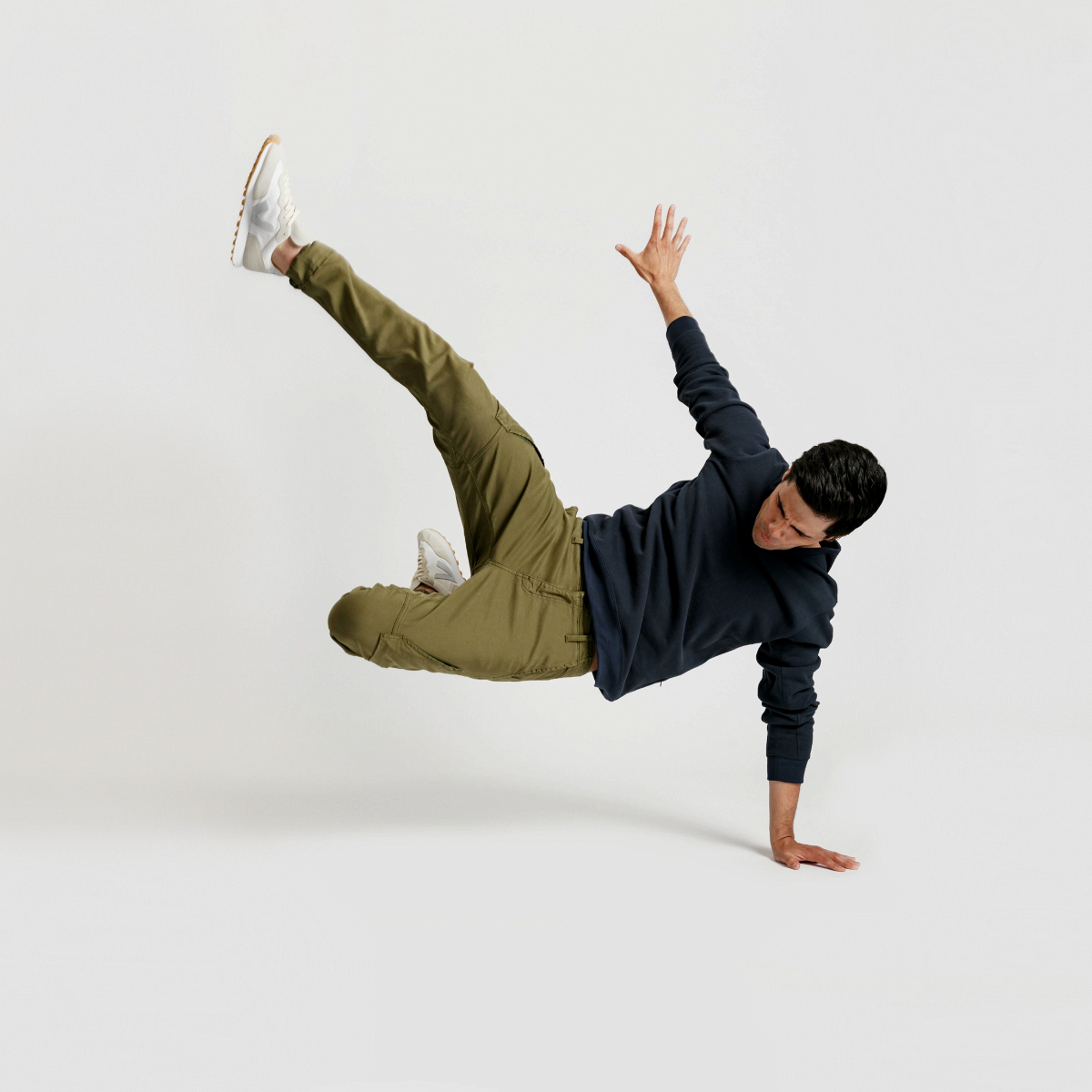 Duer - Men's Live Free Adventure Pant - Loden Green