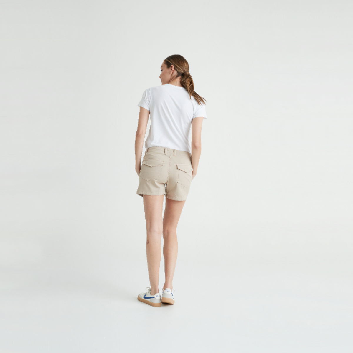 Duer (Sample) - Women's Live Lite Adventure Short - Almond
