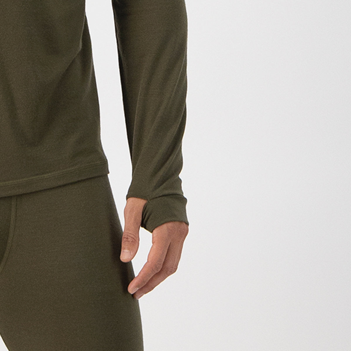 Mons Royale - Men's Cascade Merino Flex 200 LS - Dark Olive