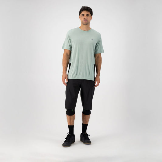 Mons Royale - Men's Tarn Merino Shift T-Shirt - Glacier/Black