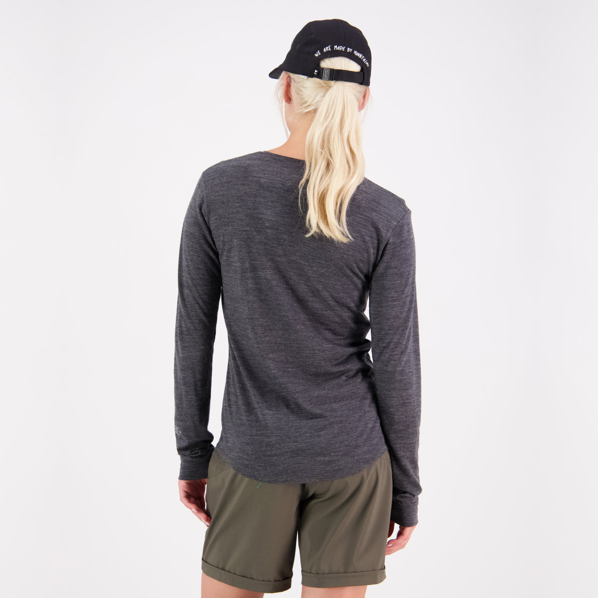 Mons Royale (Sample) - Women's Zephyr Merino Cool LS - Smoke