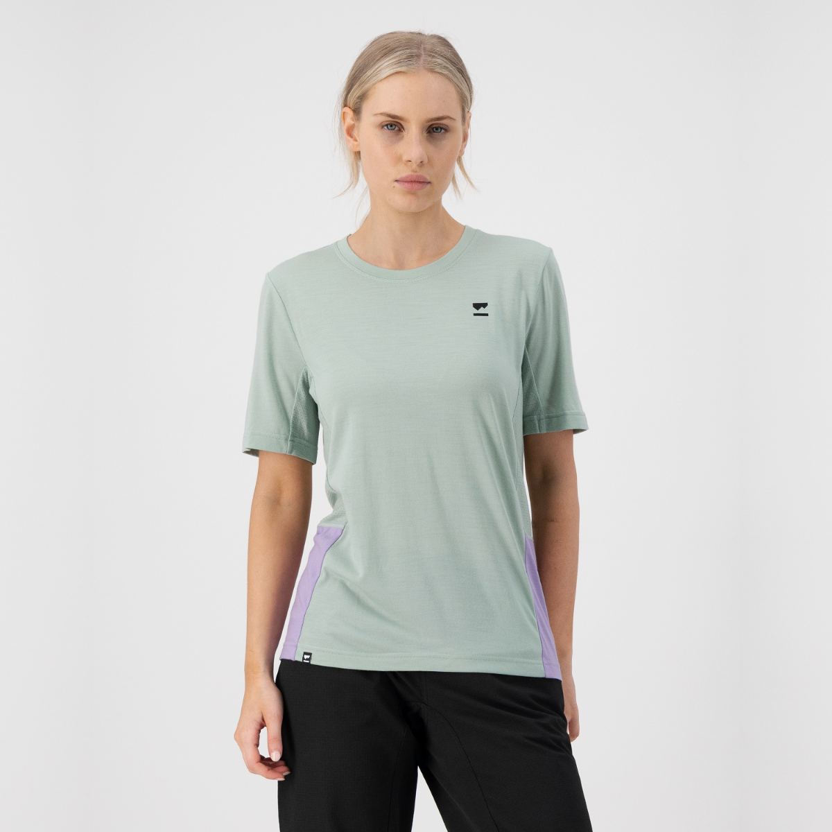 Mons Royale (Sample) - Women's Tarn Merino Shift Tee - Glacier/Lupin