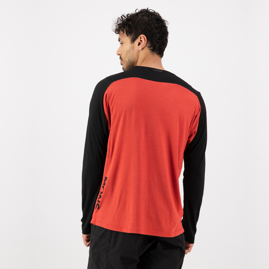 Mons Royale (Sample) - Men's Diversion Merino Bike Jersey Long Sleeve - Cranberry/Black - Futureproof.life