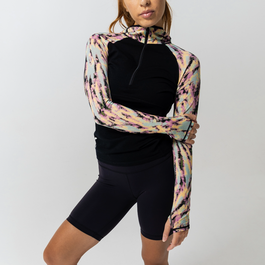 Mons Royale - Women's Bella Merino Long Sleeve Hood - Rad Things/Black