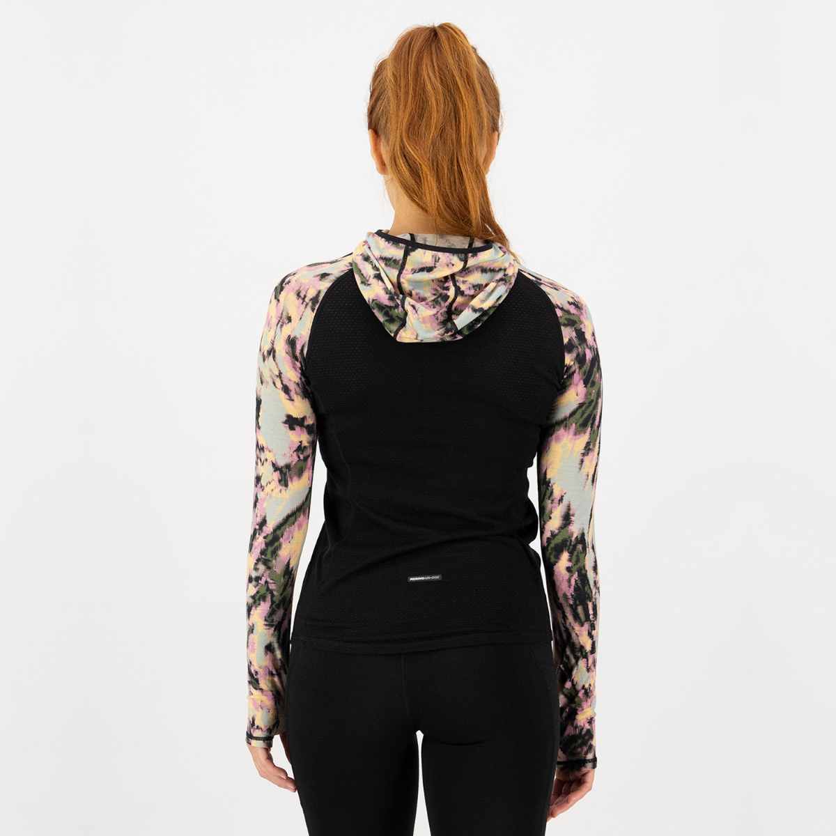 Mons Royale - Women's Bella Merino Long Sleeve Hood - Rad Things/Black