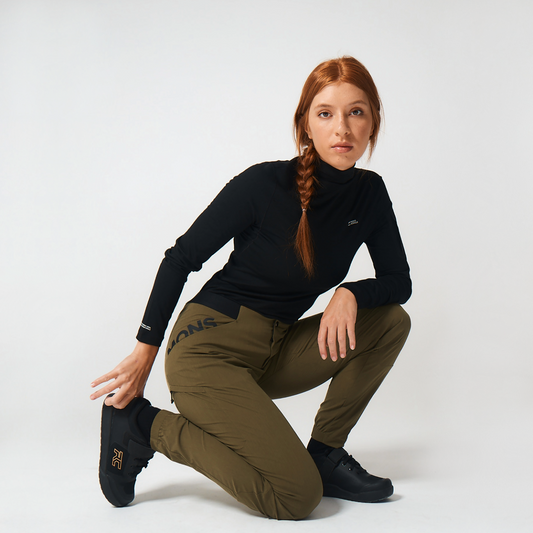 Mons Royale - Women's Diversion Merino Trail Pants - Dark Olive