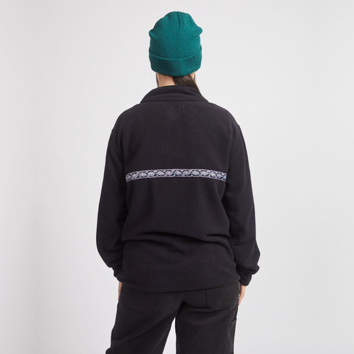 Yuki Threads - Unisex Vibes Fleece - Black