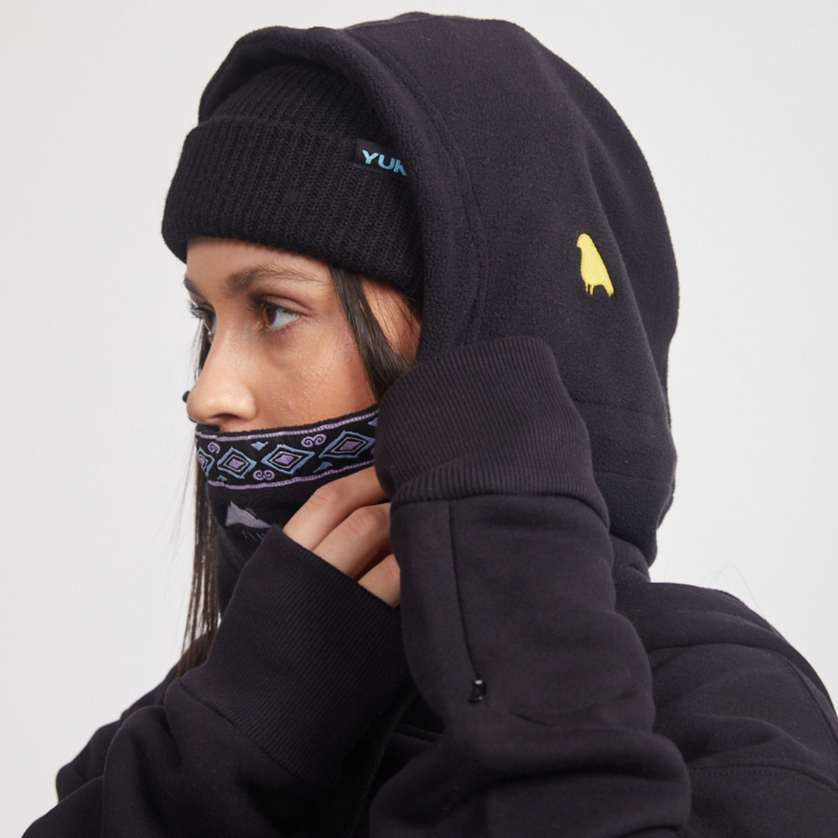 Yuki Threads - Unisex Robin Hood - Black