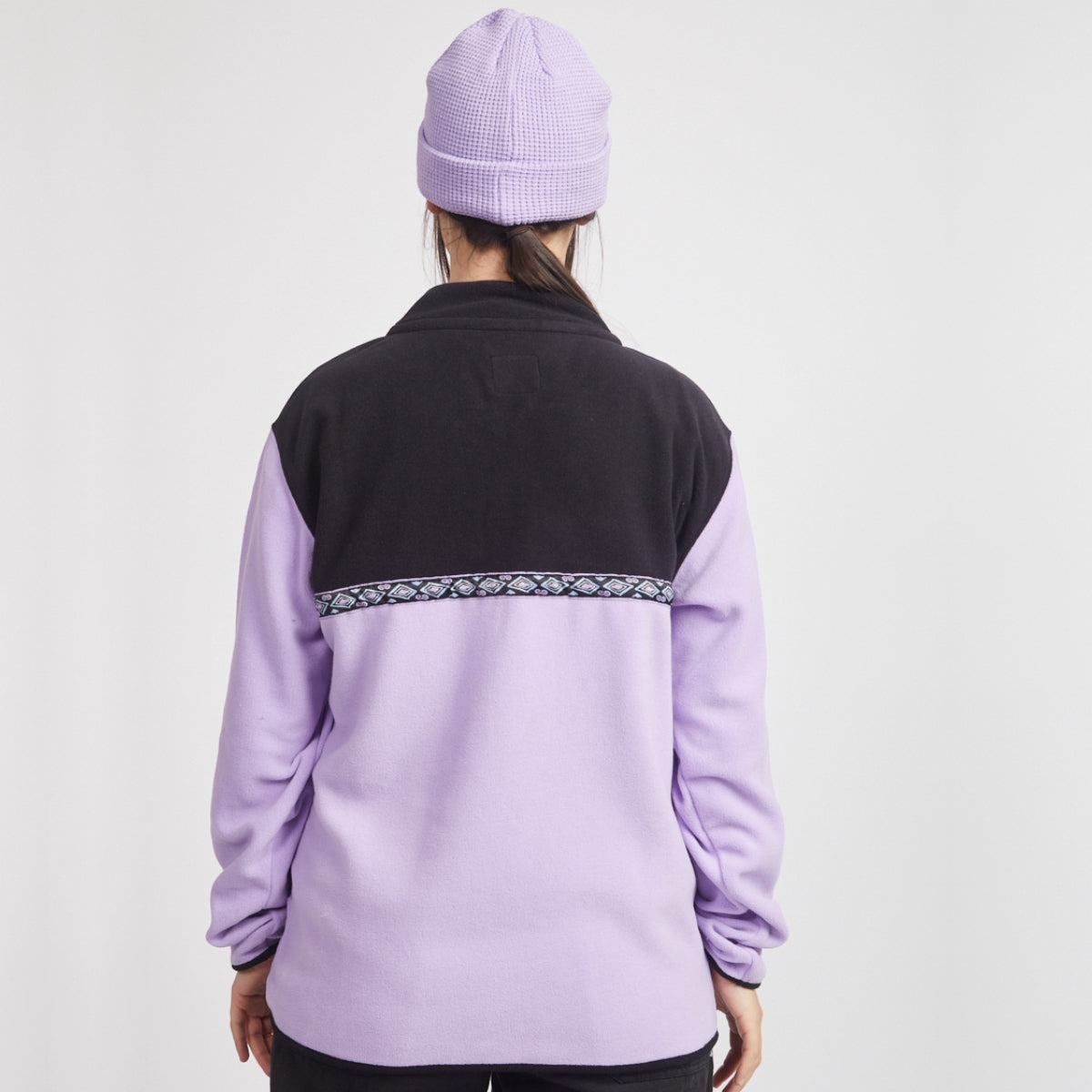 Yuki Threads - Unisex Vibes Fleece - Black / Purple Haze