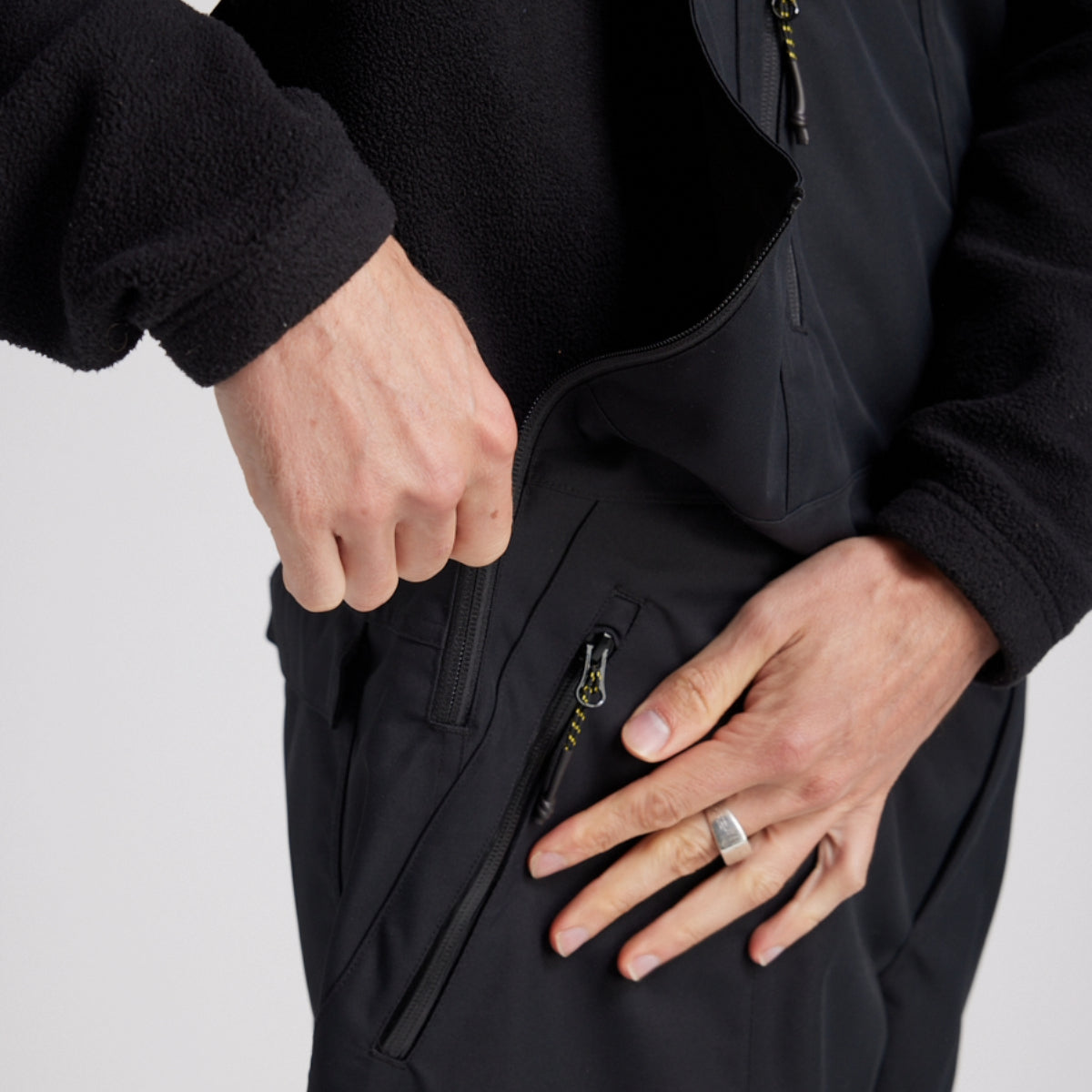 Yuki Threads - Unisex Northbound Bib - Black