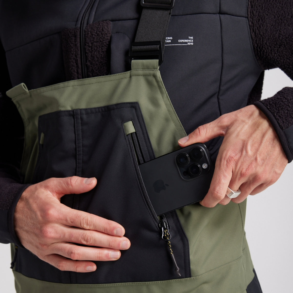 Yuki Threads - Unisex Northbound Bib - Thyme