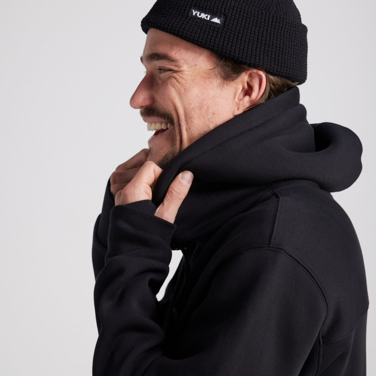 Yuki Threads - Unisex Relaxed Old Mate - Black