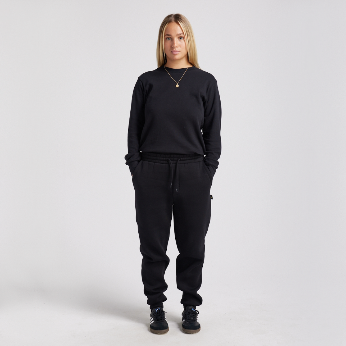 Yuki Threads (Sample) - Unisex Quitters - Black