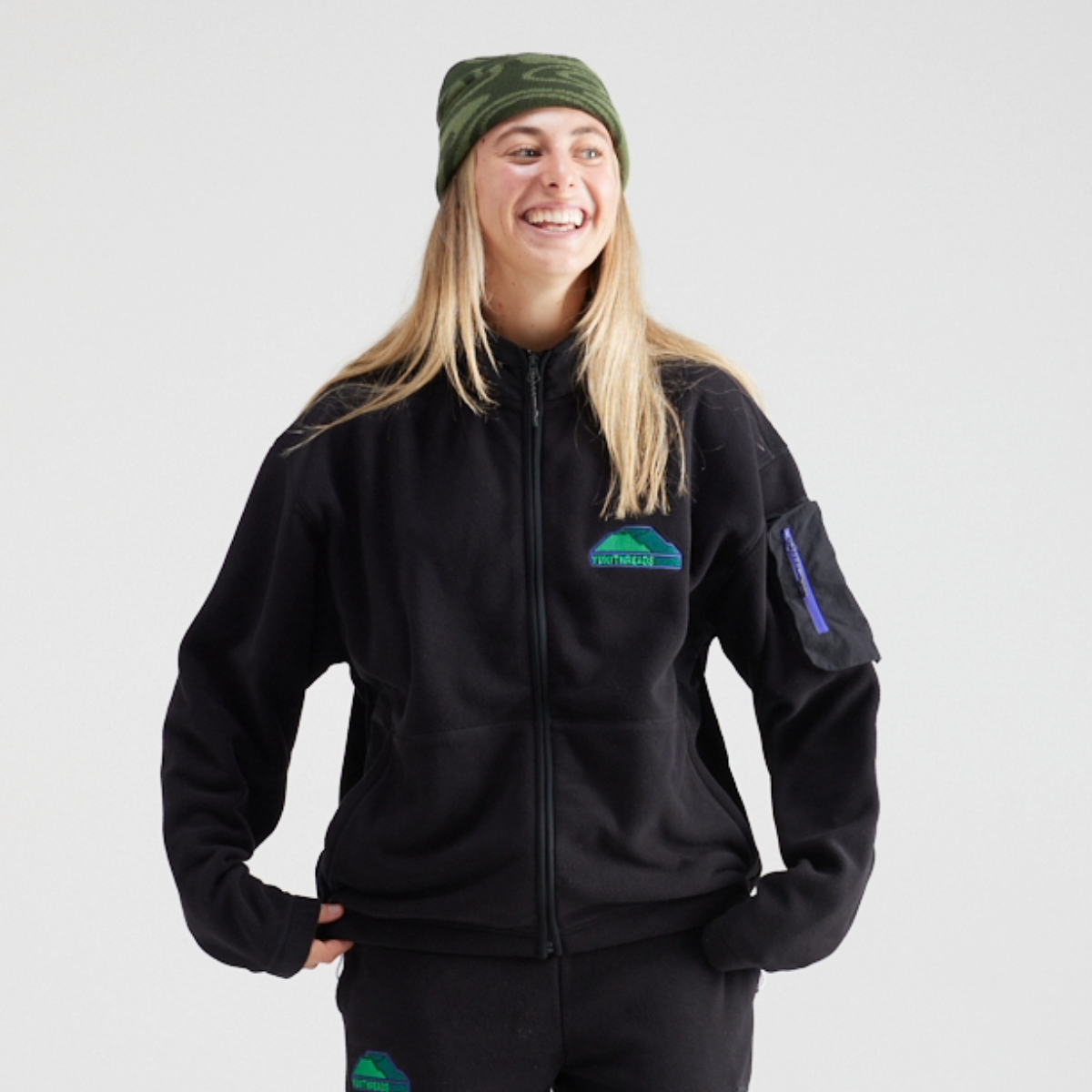 Yuki Threads - Unisex Eddie Fleece - Black