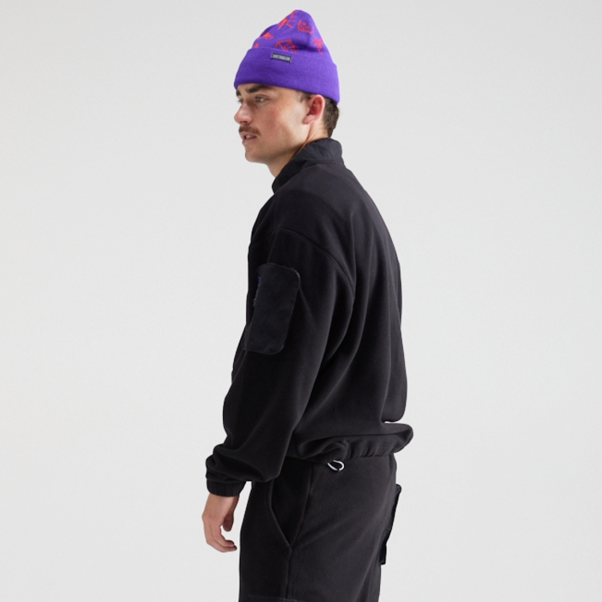 Yuki Threads - Unisex Eddie Fleece - Black