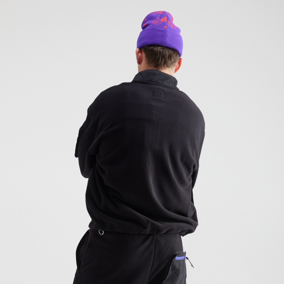 Yuki Threads - Unisex Eddie Fleece - Black