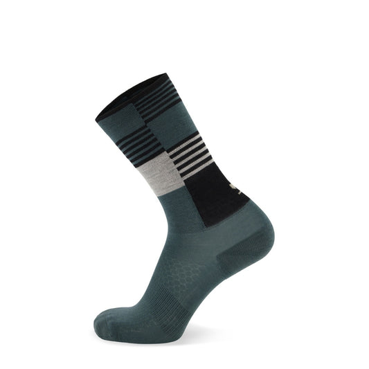 Mons Royale Unisex Atlas Crew Sock - Burnt Sage Check
