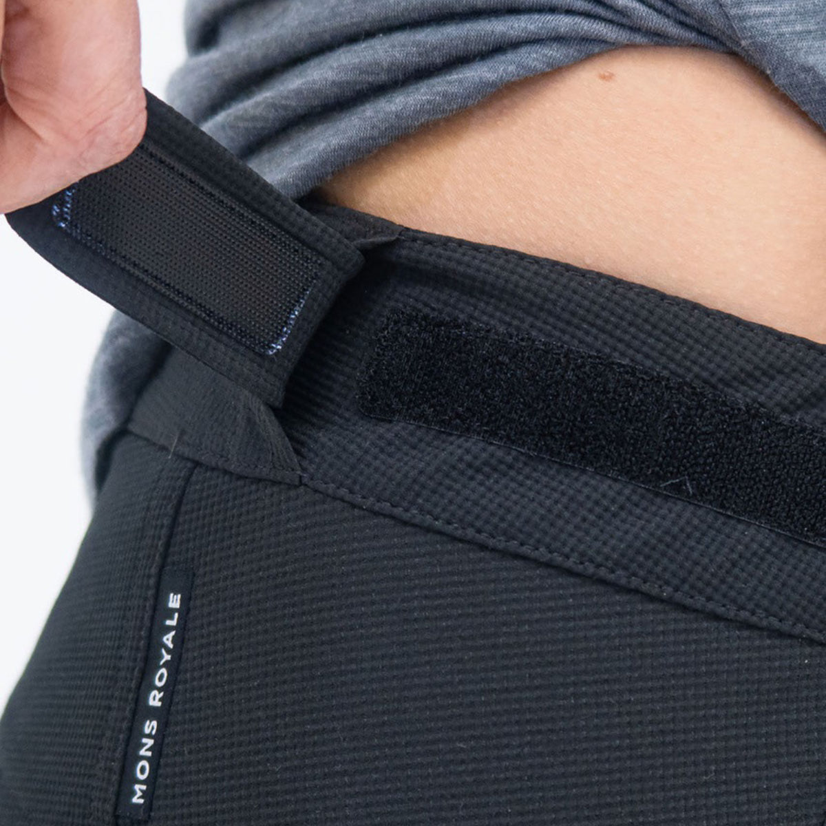 Mons Royale - Women's Momentum Bike Pants - Black