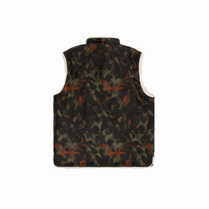 Amundsen Sports (Sample) - Unisex Harvester Reverso Waxed Vest - Kelp Camo - Futureproof.life