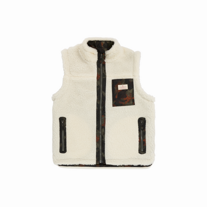 Amundsen Sports (Sample) - Unisex Harvester Reverso Waxed Vest - Kelp Camo - Futureproof.life