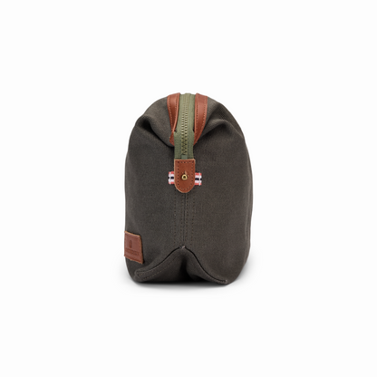 Amundsen Sports (Sample) - Cotton Canvas Wash Bag - Olive - Futureproof.life