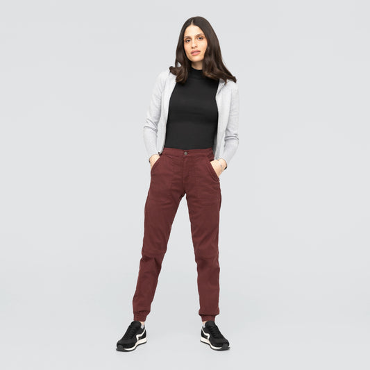 Duer (Sample) - Women's Live Free High Rise Jogger - Red Rock