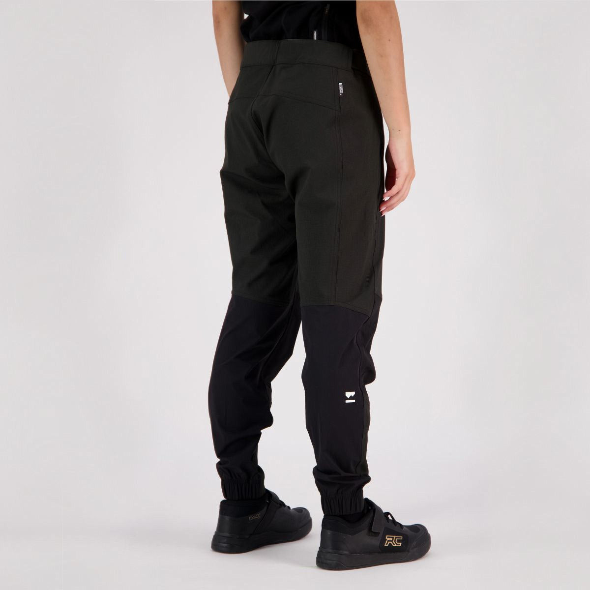 Mons Royale - Women's Momentum Bike Pants - Black