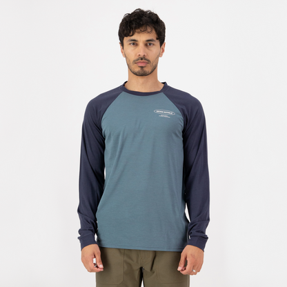 Mons Royale (Sample) - Men's Icon Merino Raglan Long Sleeve - Goblin Blue/Midnight - Futureproof.life