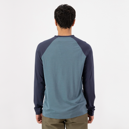 Mons Royale (Sample) - Men's Icon Merino Raglan Long Sleeve - Goblin Blue/Midnight - Futureproof.life