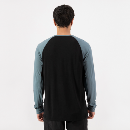 Mons Royale (Sample) - Men's Tarn Merino Long Sleeve - Goblin Blue/Black - Futureproof.life