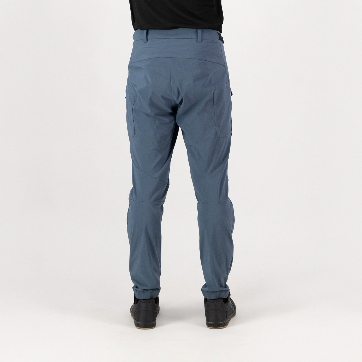 Mons Royale (Sample) - Men's Diversion Merino Trail Pants - Abyss - Futureproof.life