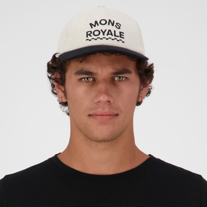 Mons Royale (Sample) - Unisex Shifty Cap - Oatmeal/Black