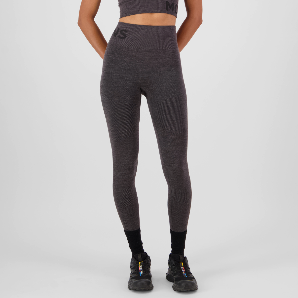 Mons Royale (Sample) - Women's Solace Merino Seamless Legging - Forged Iron