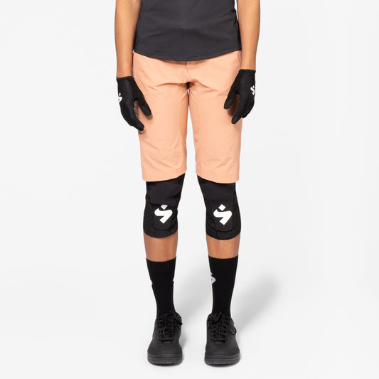Sweet Protection - Women's Hunter Slashed Shorts - Rosebrown