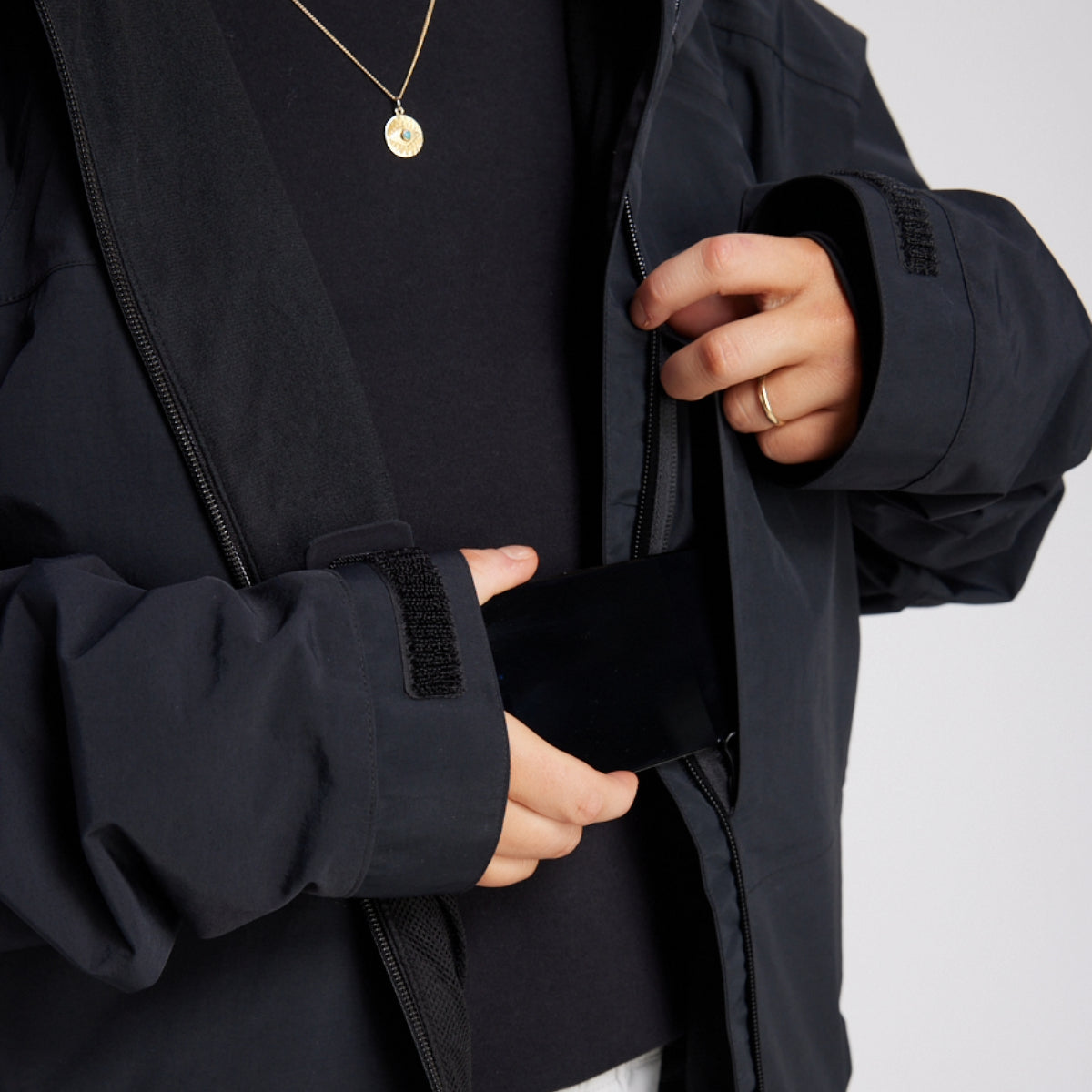 Yuki Threads - Unisex Bilbo Jacket - Black