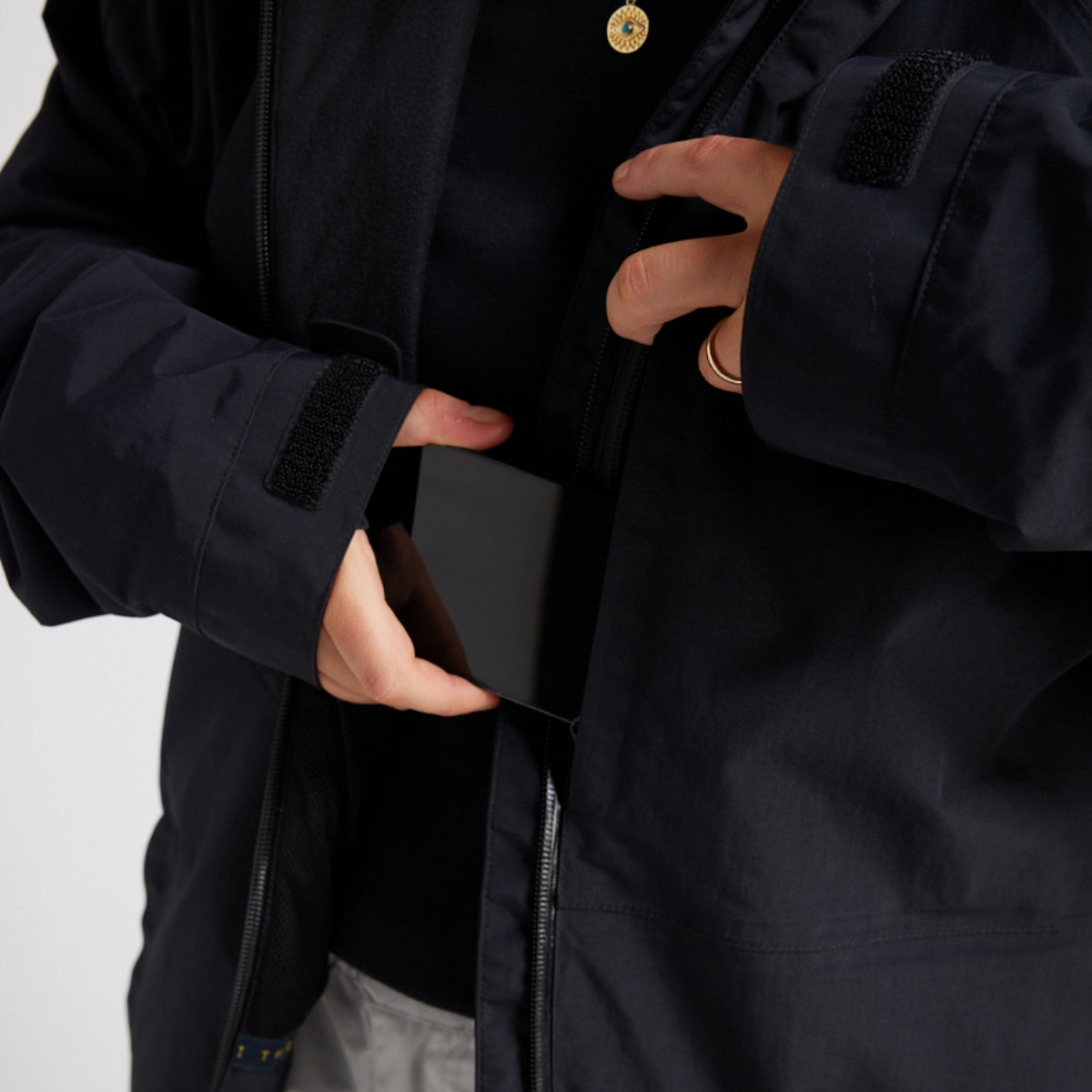 Yuki Threads - Unisex Bilbo Jacket - Black